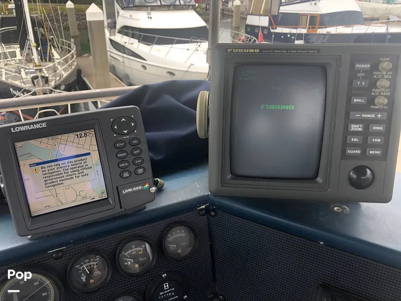 Slide: The Image of Sea Ray 410 Aft Cabin 1987 - 14511243
