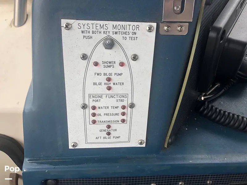 Slide: The Image of Sea Ray 410 Aft Cabin 1987 - 14511245