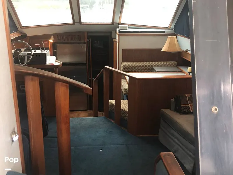 Slide: The Image of Sea Ray 410 Aft Cabin 1987 - 14511249