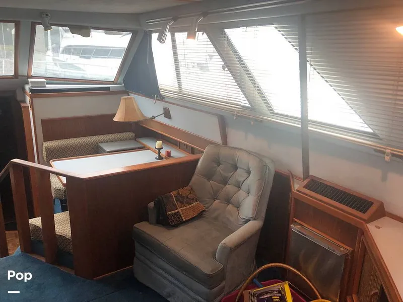 Slide: The Image of Sea Ray 410 Aft Cabin 1987 - 14511252