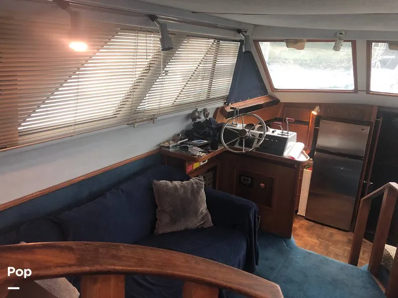Slide: The Image of Sea Ray 410 Aft Cabin 1987 - 14511253