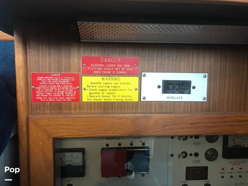 Slide: The Image of Sea Ray 410 Aft Cabin 1987 - 14511258