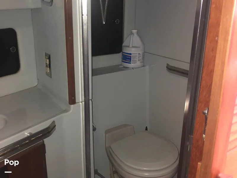 Slide: The Image of Sea Ray 410 Aft Cabin 1987 - 14511276