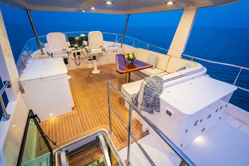 Slide: The Image of Hunt 56 Flybridge 2027 - 28