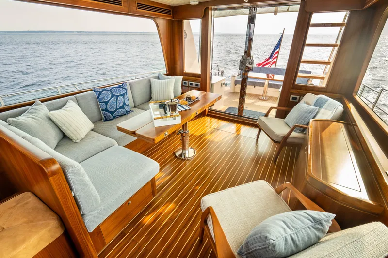 Slide: The Image of Hunt 56 Flybridge 2027 - 38