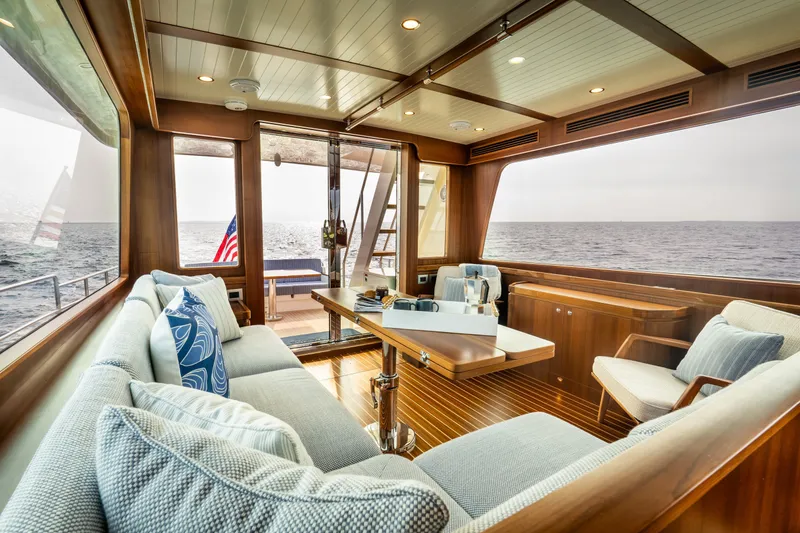 Slide: The Image of Hunt 56 Flybridge 2027 - 37