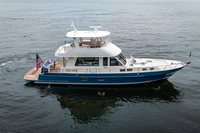 Slide: The Image of Hunt 56 Flybridge 2027 - 15