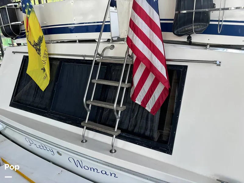 Slide: The Image of Bluewater 510 Coastal Cruiser 1985 - 14528838