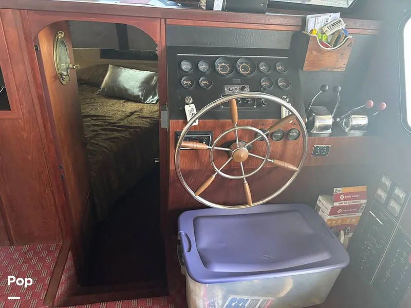 Slide: The Image of Bluewater 510 Coastal Cruiser 1985 - 14528161