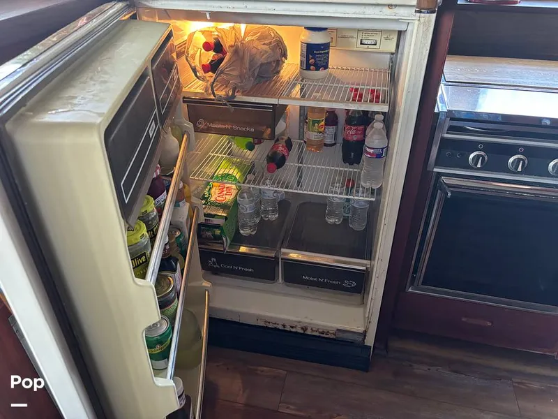 Slide: The Image of Bluewater 510 Coastal Cruiser 1985 - 14528769