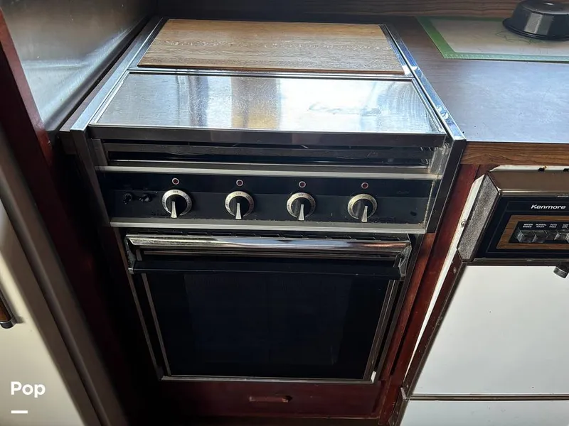 Slide: The Image of Bluewater 510 Coastal Cruiser 1985 - 14528771