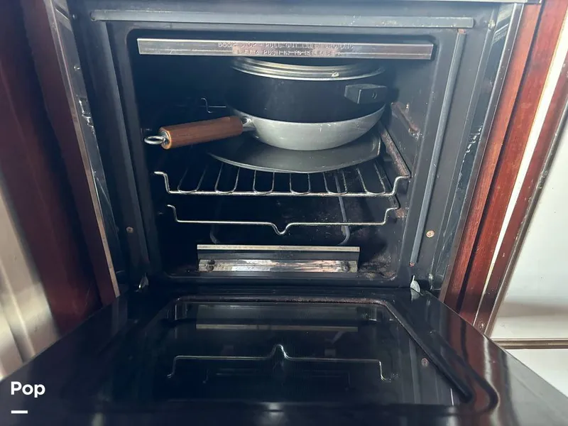 Slide: The Image of Bluewater 510 Coastal Cruiser 1985 - 14528773