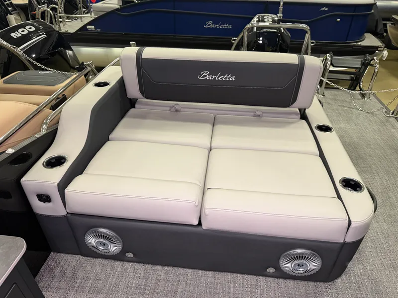 Slide: The Image of Barletta Cabrio 24 UE 2026 - 34