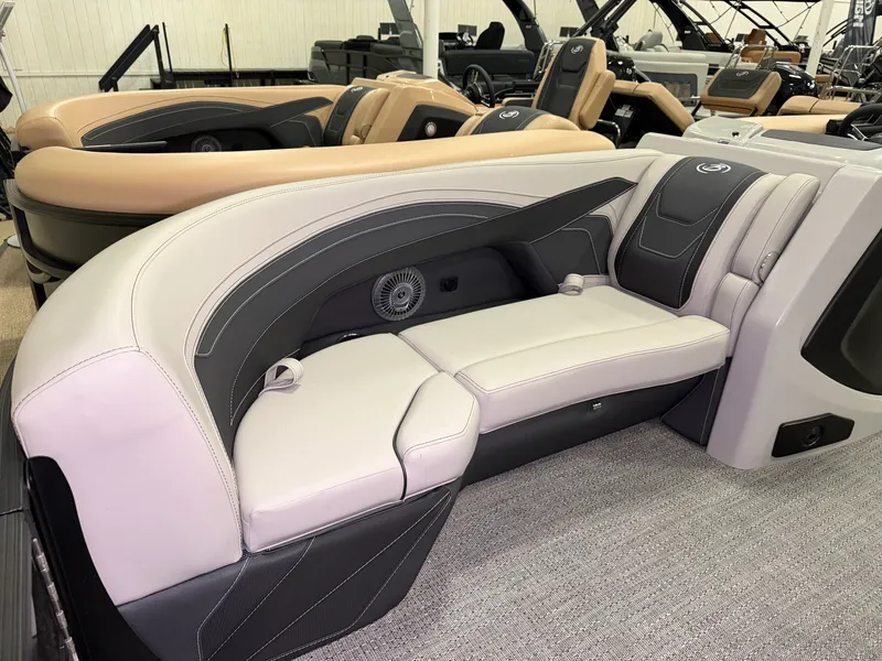 Slide: The Image of Barletta Cabrio 24 UE 2026 - 4
