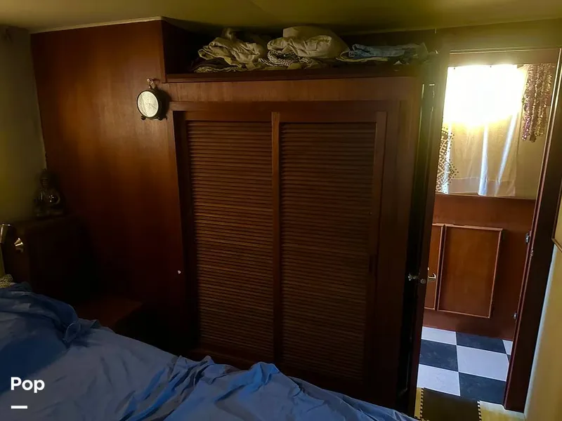 Slide: The Image of Closet - 14443875