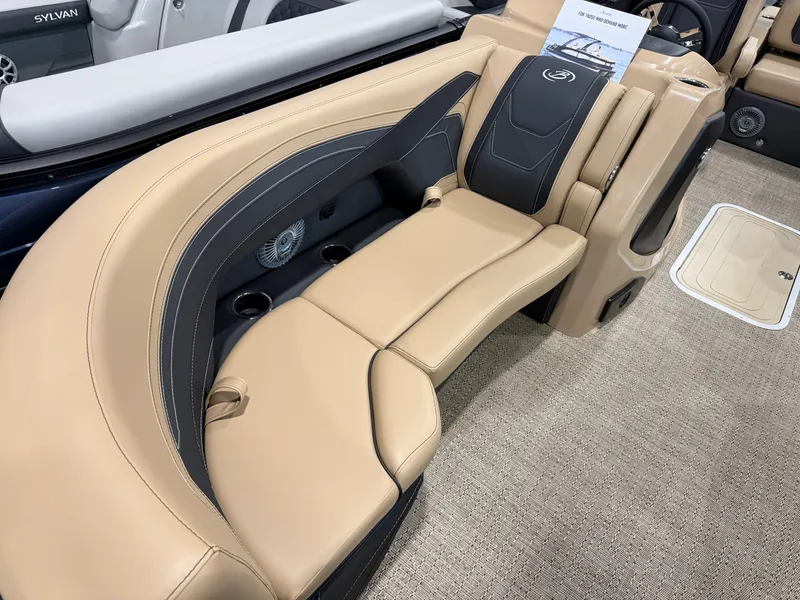 Slide: The Image of Barletta Cabrio 22 UC 2026 - 3