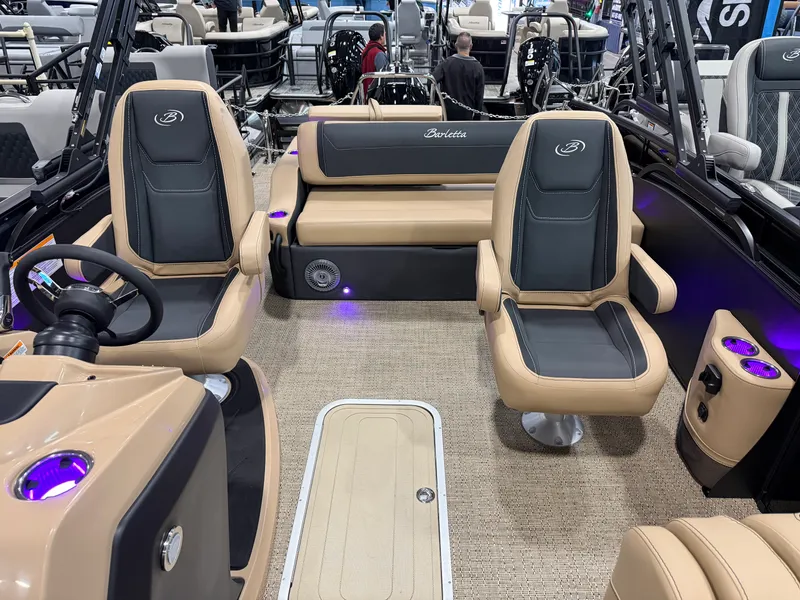 Slide: The Image of Barletta Cabrio 22 UC 2026 - 6