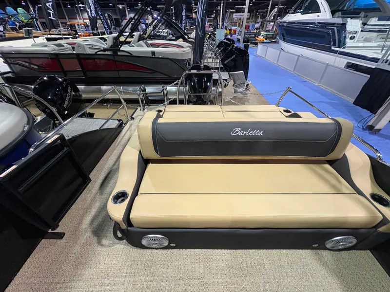 Slide: The Image of Barletta Cabrio 24 UC 2026 - 13