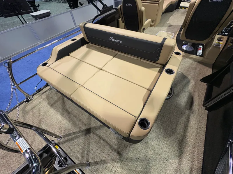 Slide: The Image of Barletta Cabrio 24 UC 2026 - 17