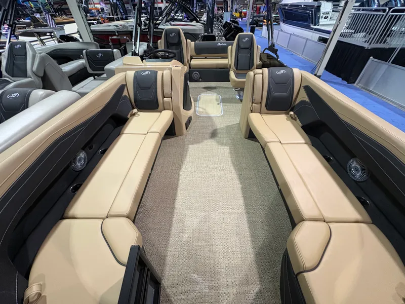 Slide: The Image of Barletta Cabrio 24 UC 2026 - 2