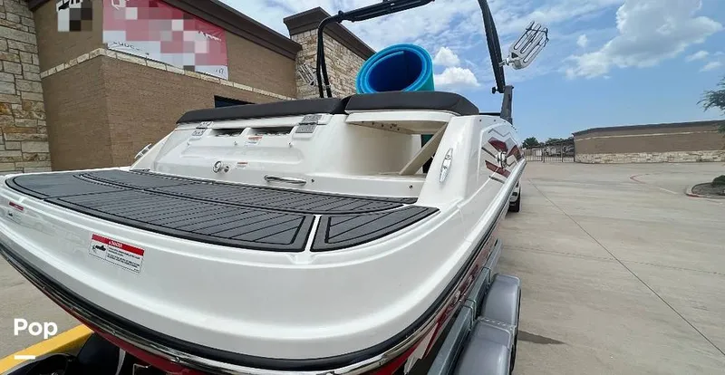 Slide: The Image of Bayliner VR5 2020 - 15046301