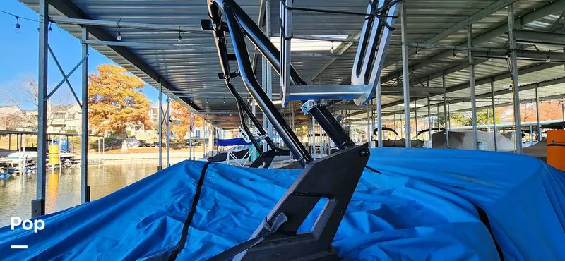 Slide: The Image of Bayliner VR5 2020 - 15020576