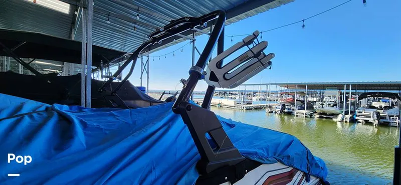 Slide: The Image of Bayliner VR5 2020 - 15020577