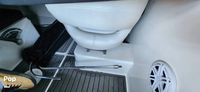 Slide: The Image of Bayliner VR5 2020 - 15020592