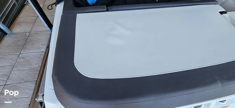 Slide: The Image of Bayliner VR5 2020 - 15020608