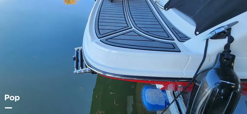 Slide: The Image of Bayliner VR5 2020 - 15020627