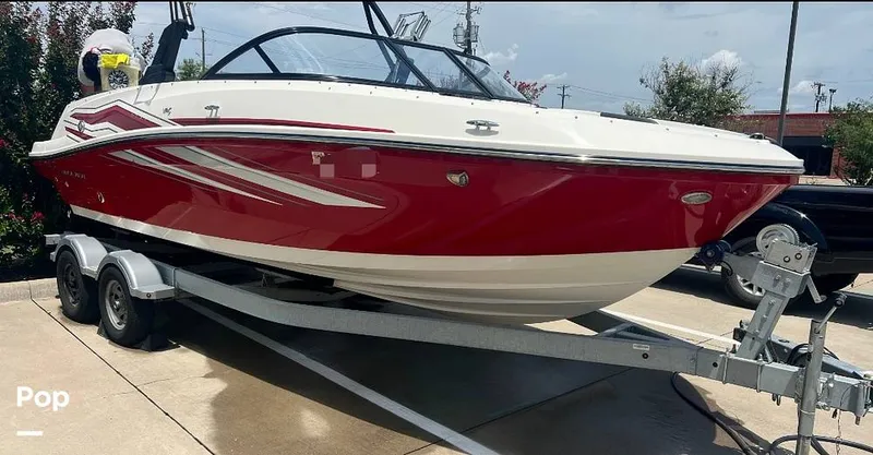 Slide: The Image of Bayliner VR5 2020 - 15046307