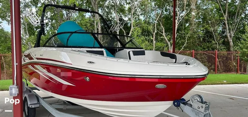 Slide: The Image of Bayliner VR5 2020 - 15046308