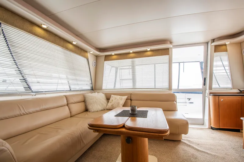 Slide: The Image of Bayliner MOTORYACHT 1999 - 17