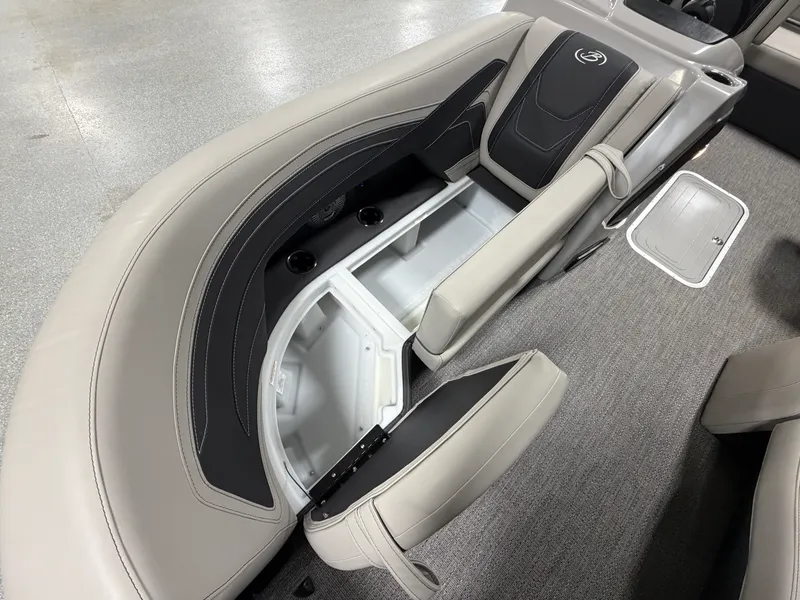 Slide: The Image of Barletta Cabrio 22 UC 2026 - 20