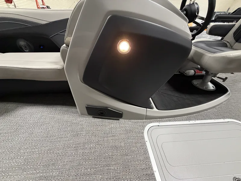 Slide: The Image of Barletta Cabrio 22 UC 2026 - 33