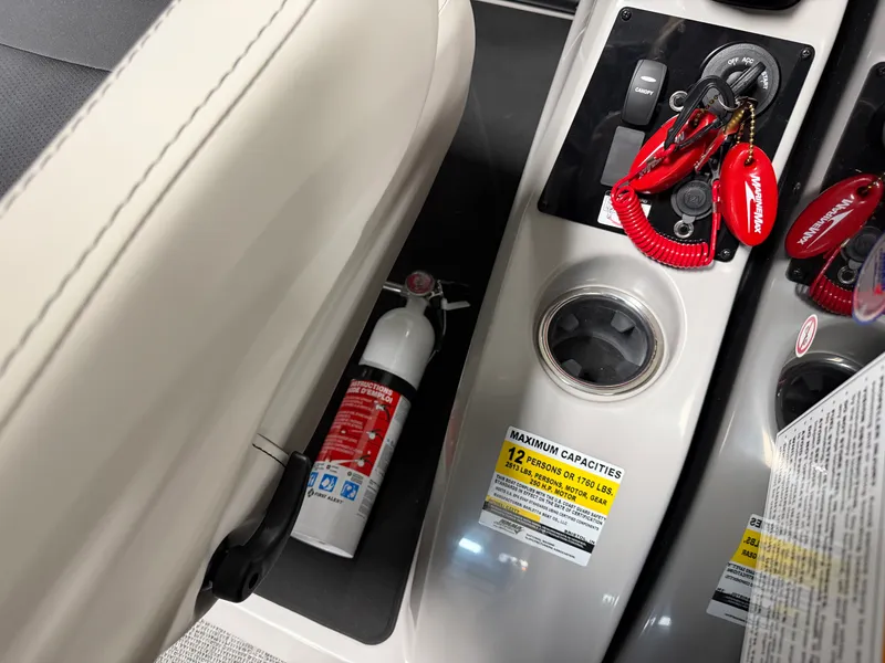 Slide: The Image of Barletta Cabrio 22 UC 2026 - 52