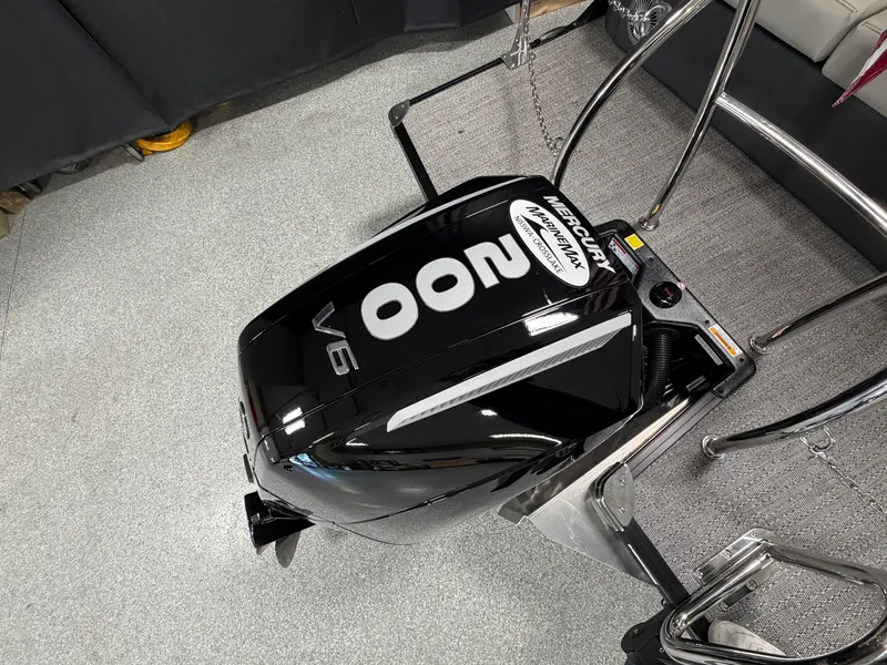 Slide: The Image of Barletta Cabrio 22 UC 2026 - 75