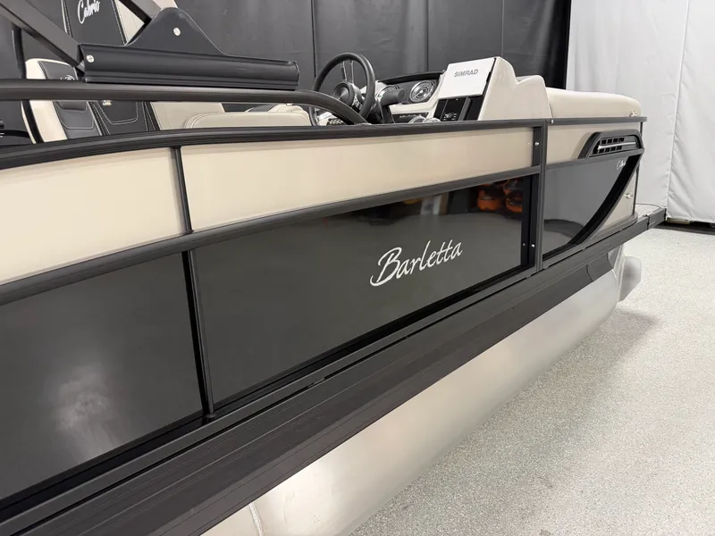 Slide: The Image of Barletta Cabrio 22 UC 2026 - 85