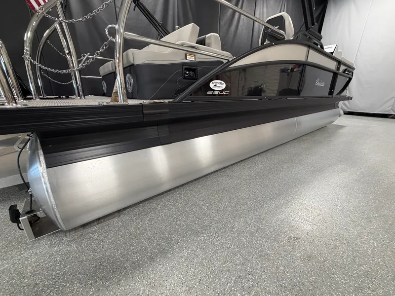 Slide: The Image of Barletta Cabrio 22 UC 2026 - 91