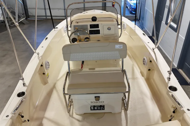 Slide: The Image of Scout 188 Sportfish 2026 - 12