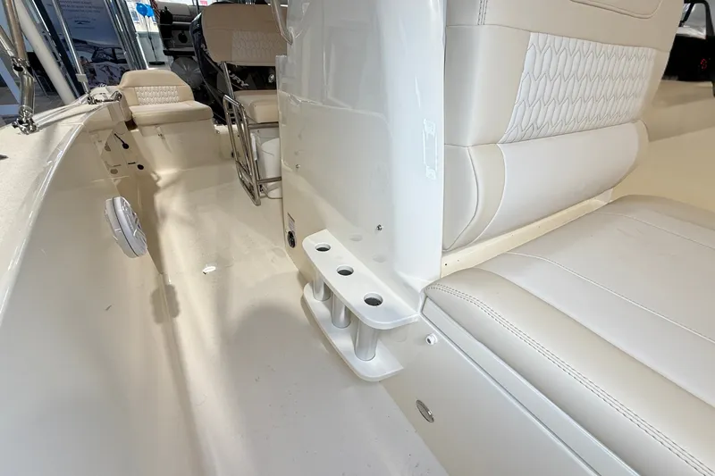 Slide: The Image of Scout 188 Sportfish 2026 - 17