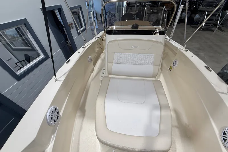 Slide: The Image of Scout 188 Sportfish 2026 - 19