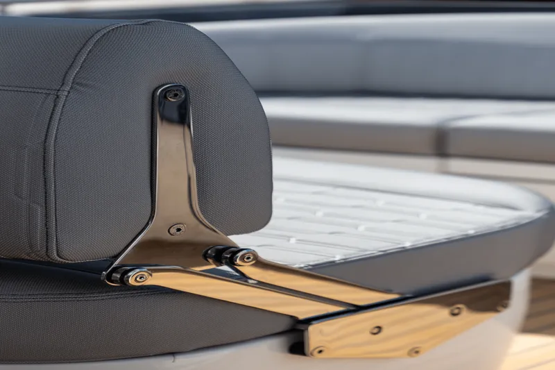 Slide: The Image of Galeon 560 FLY 2024 - 65