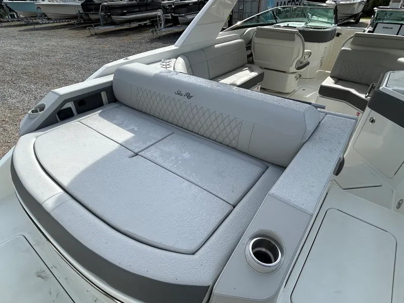 Slide: The Image of Sea Ray SLX 310 Outboard 2026 - 8