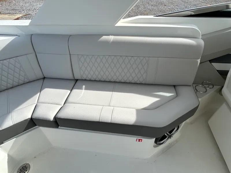 Slide: The Image of Sea Ray SLX 310 Outboard 2026 - 9