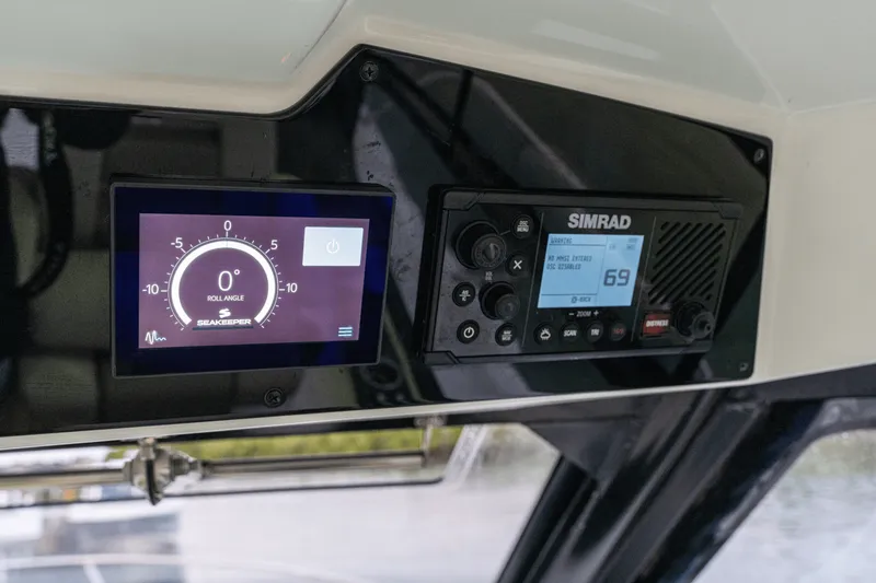 Slide: The Image of Boston Whaler 365 Conquest 2026 - 49