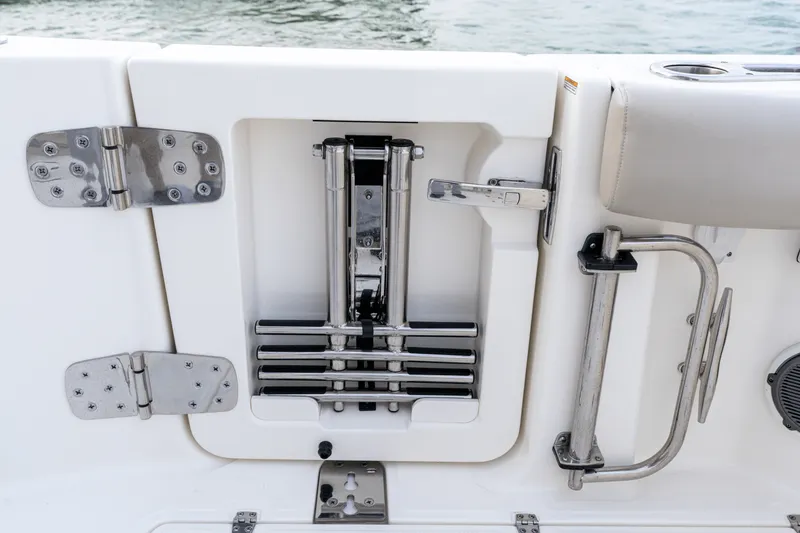 Slide: The Image of Boston Whaler 365 Conquest 2026 - 55