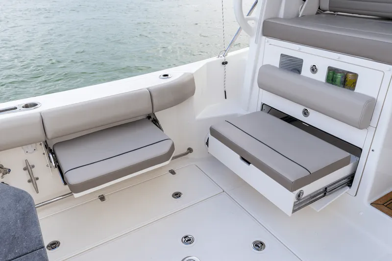 Slide: The Image of Boston Whaler 365 Conquest 2026 - 67