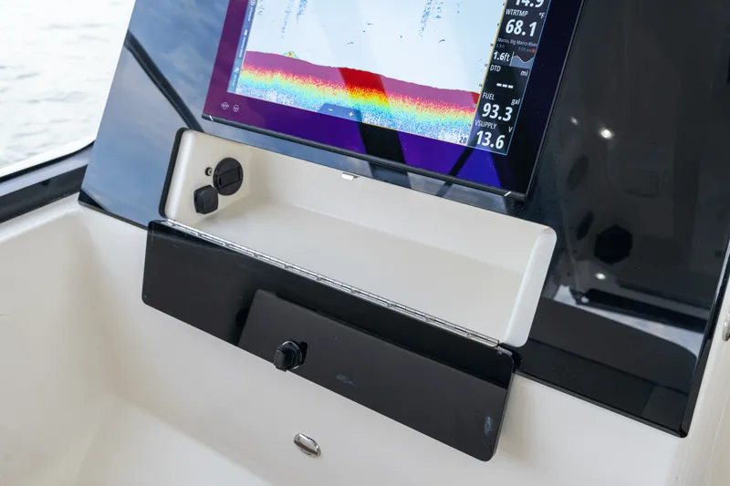 Slide: The Image of Boston Whaler 365 Conquest 2026 - 72