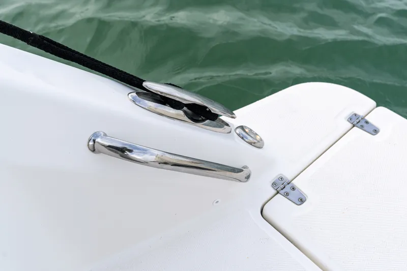 Slide: The Image of Boston Whaler 365 Conquest 2026 - 76